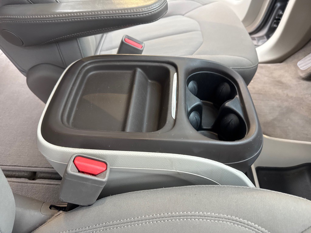 2019 Chrysler Pacifica Image 27