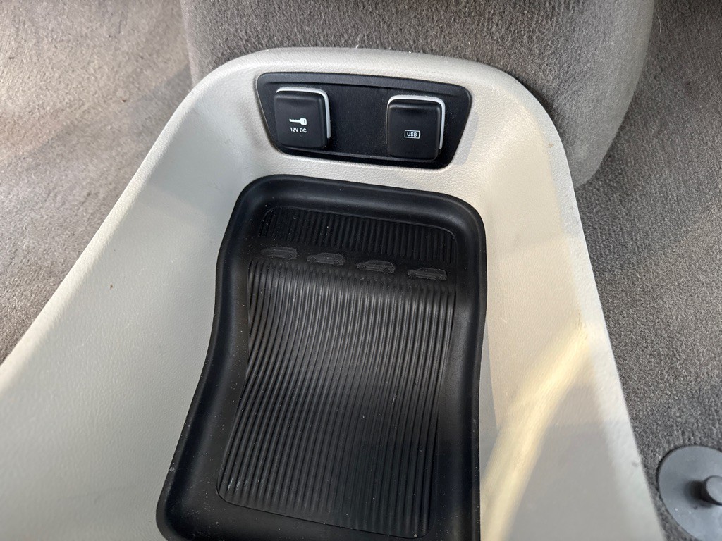 2019 Chrysler Pacifica Image 28