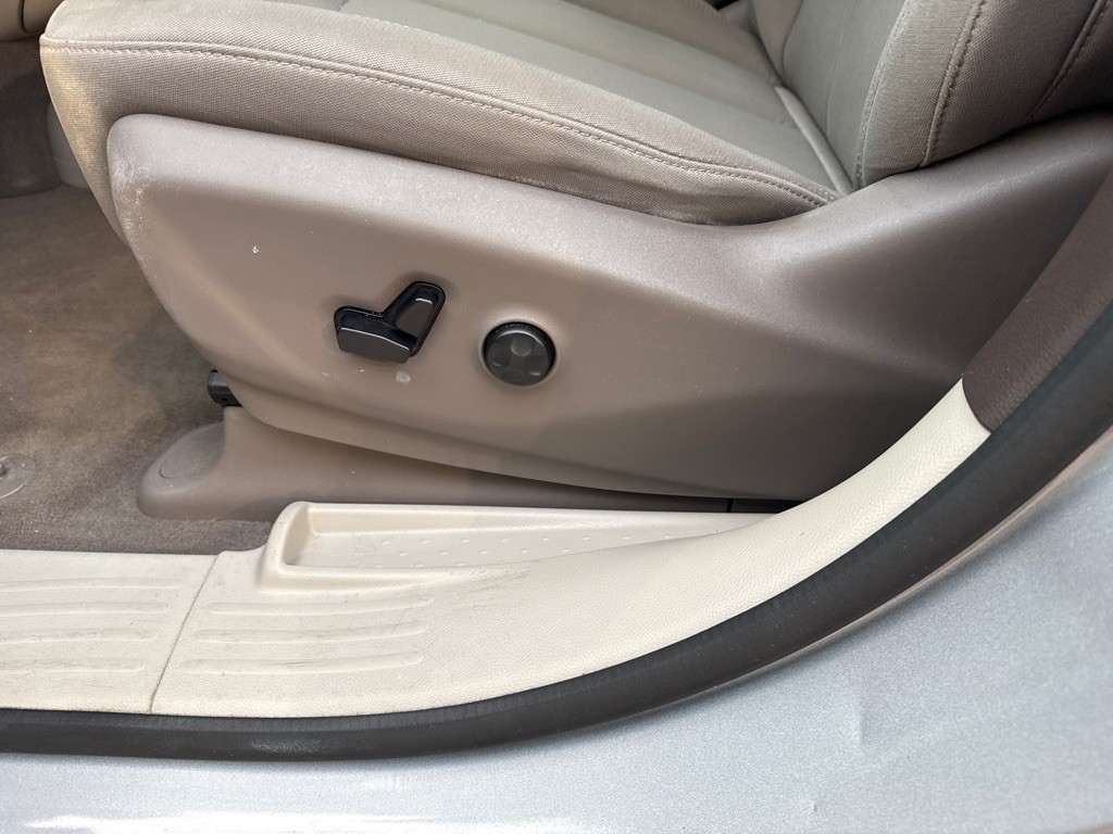 2019 Chrysler Pacifica Image 38