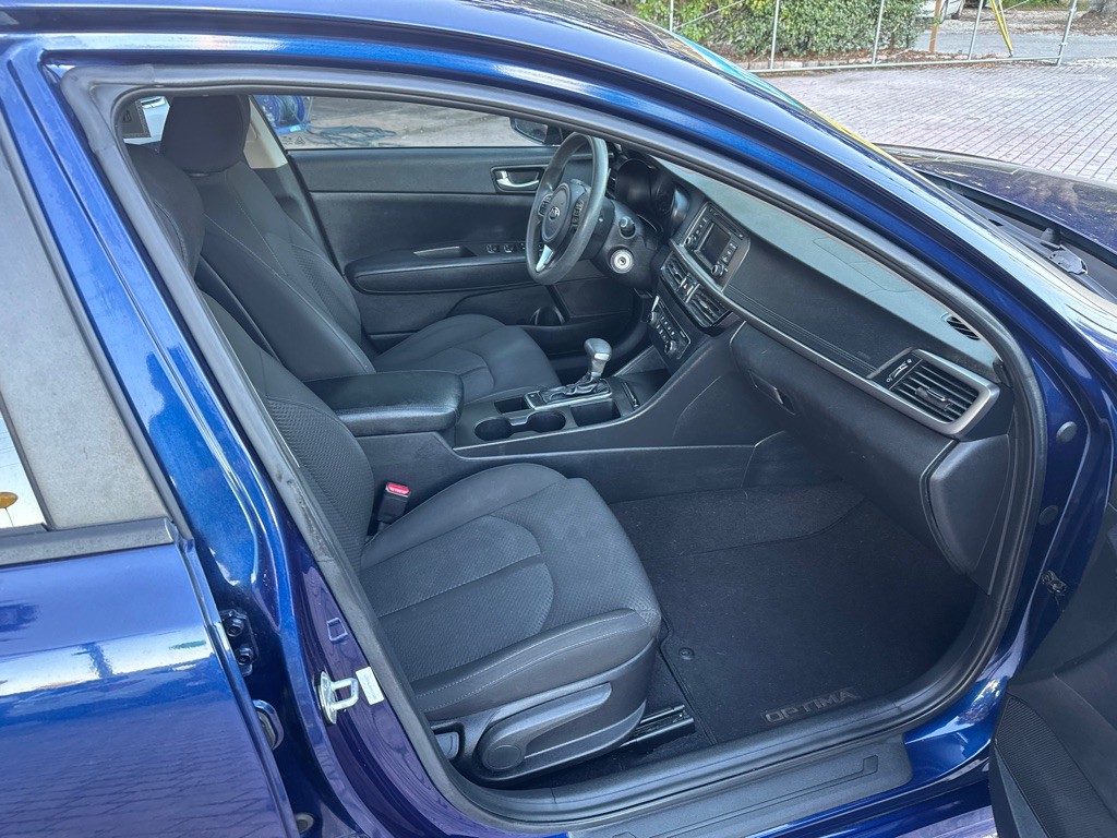 2017 Kia Optima Image 21