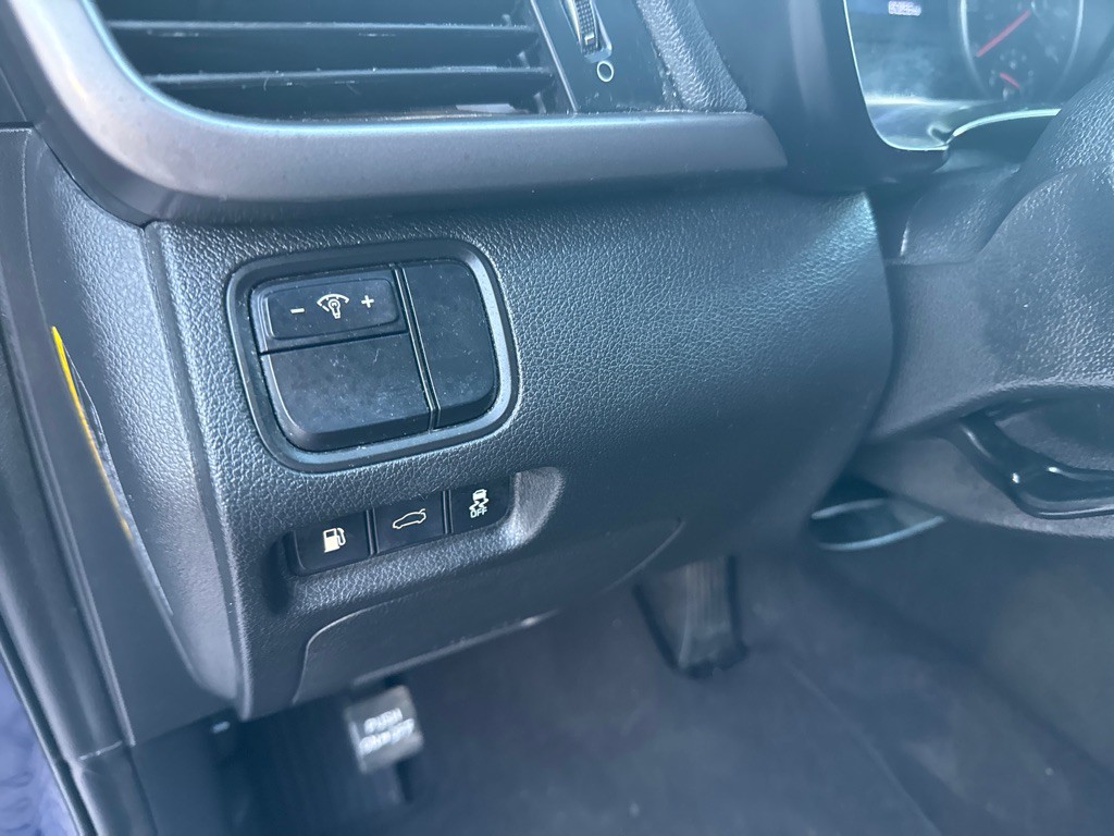 2017 Kia Optima Image 24