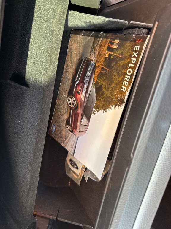 2017 Ford Explorer Image 23