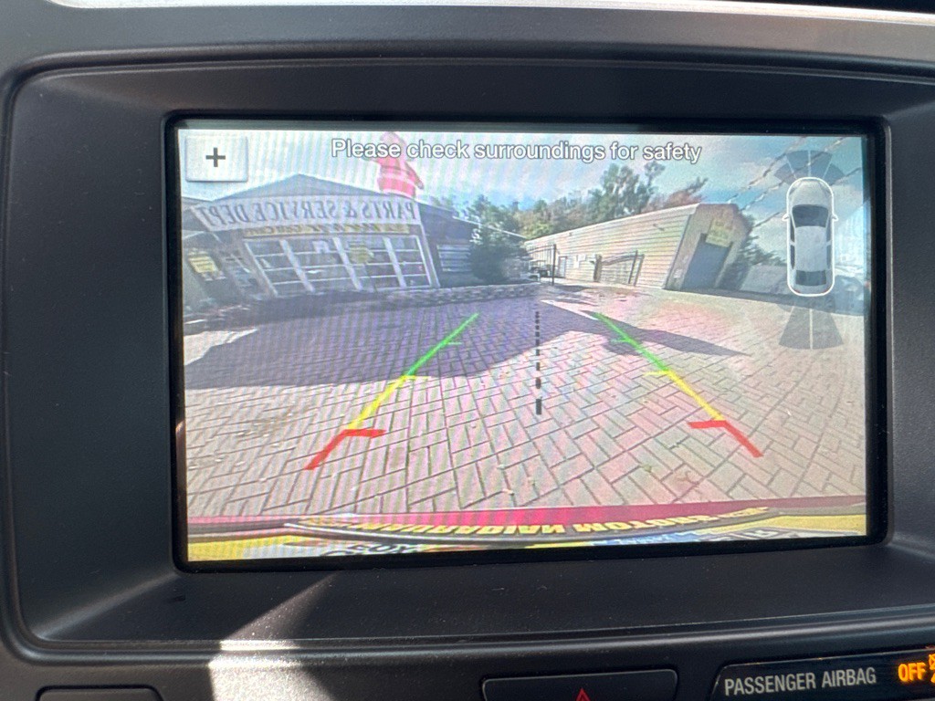 2017 Ford Explorer Image 30