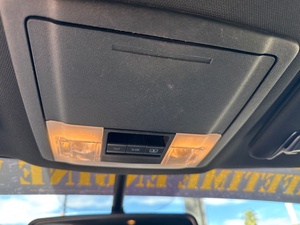 2017 Ford Explorer Image 36