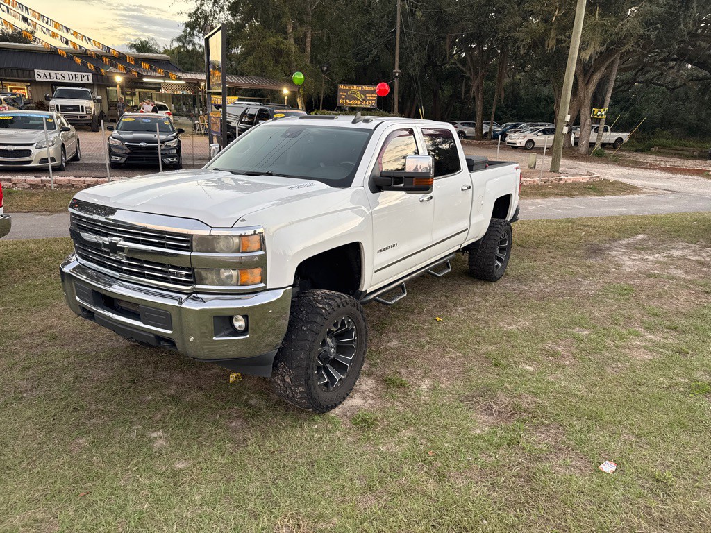 2015 Chevrolet Silverado 1500 Image 3
