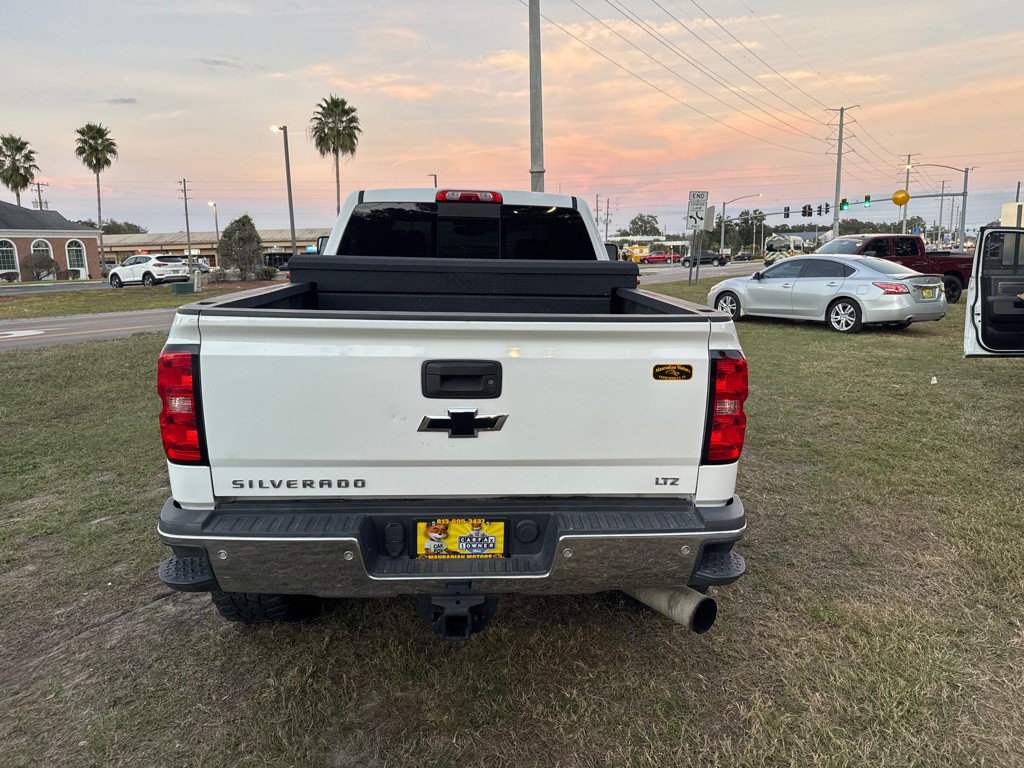 2015 Chevrolet Silverado 1500 Image 6