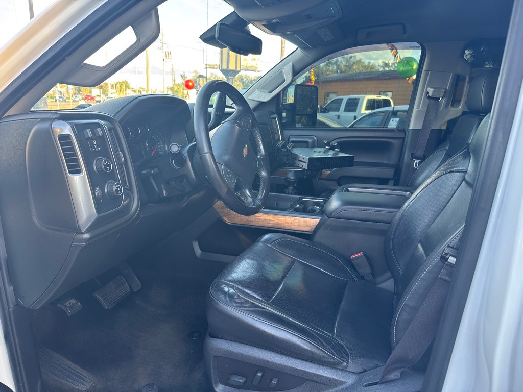 2015 Chevrolet Silverado 1500 Image 19