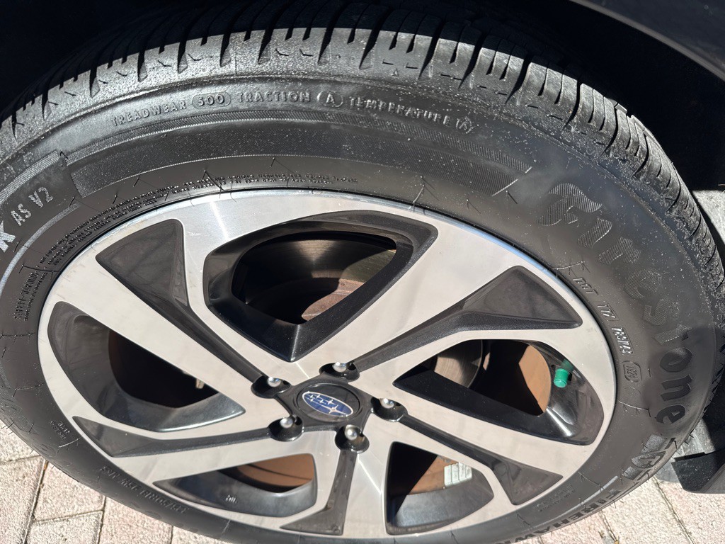 2020 Subaru Legacy Image 9