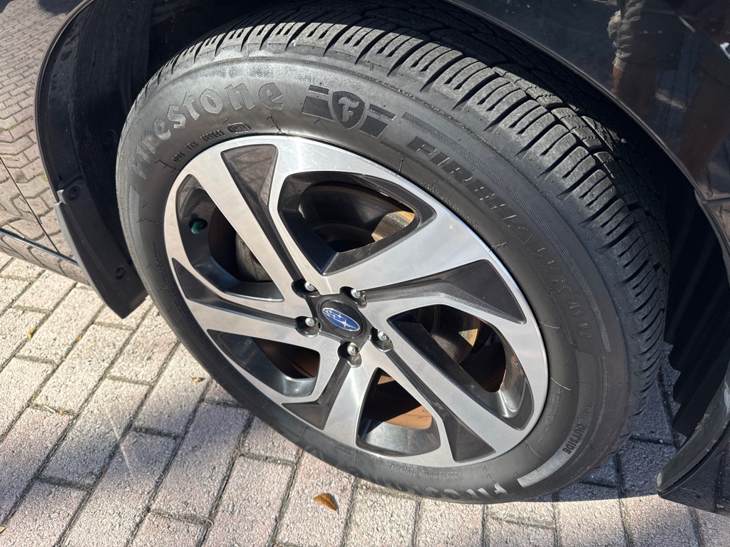 2020 Subaru Legacy Image 10