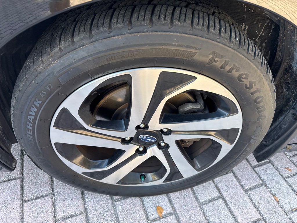 2020 Subaru Legacy Image 11