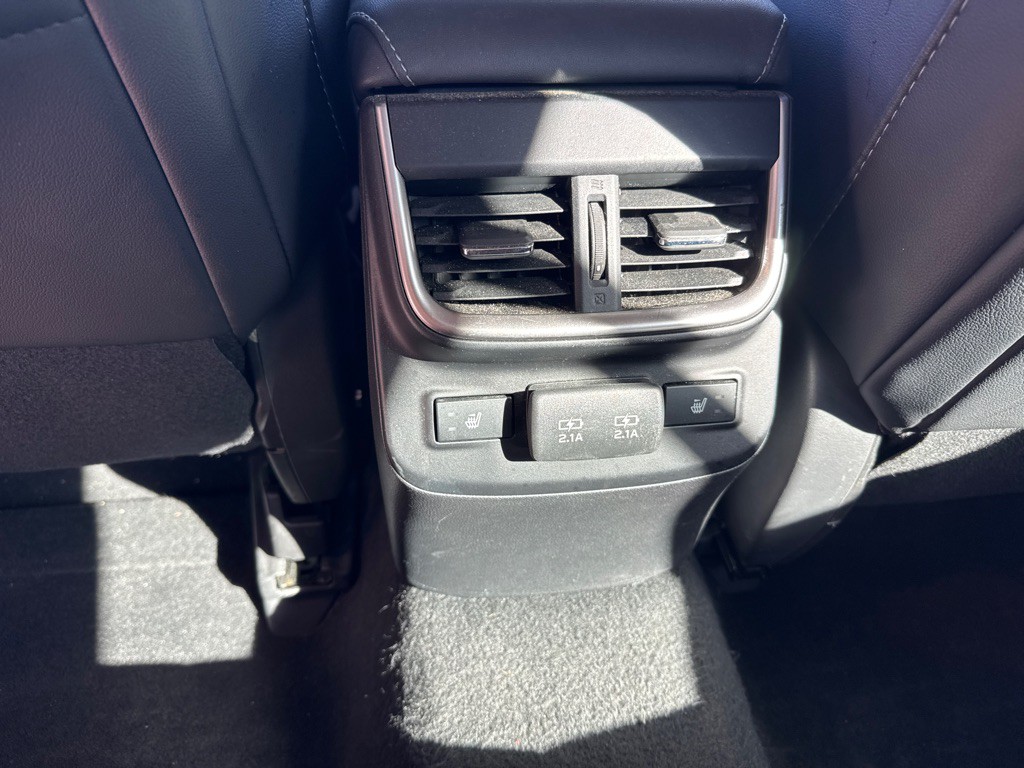2020 Subaru Legacy Image 26