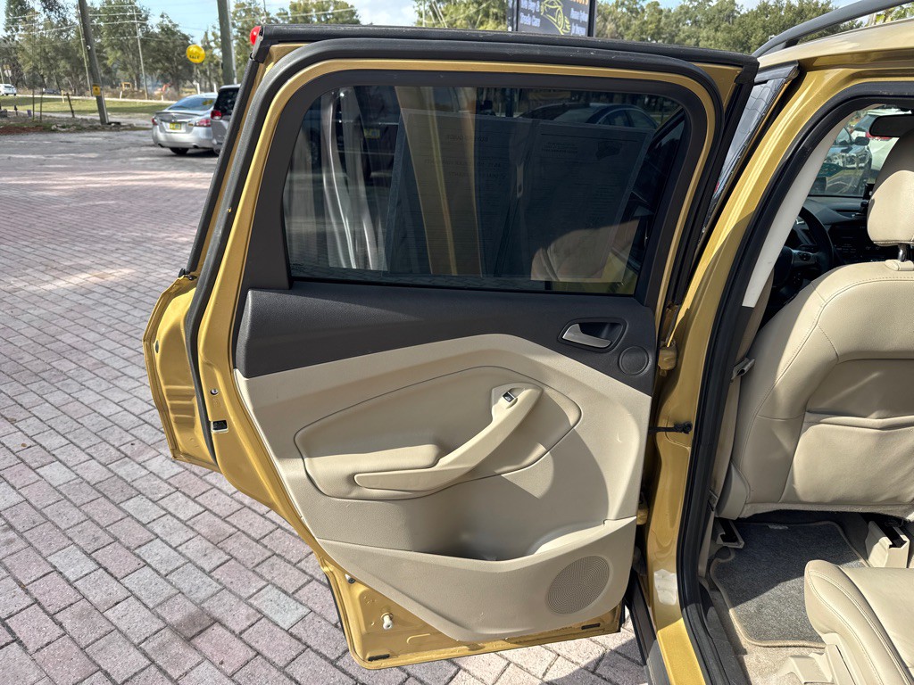 2014 Ford Escape Image 17