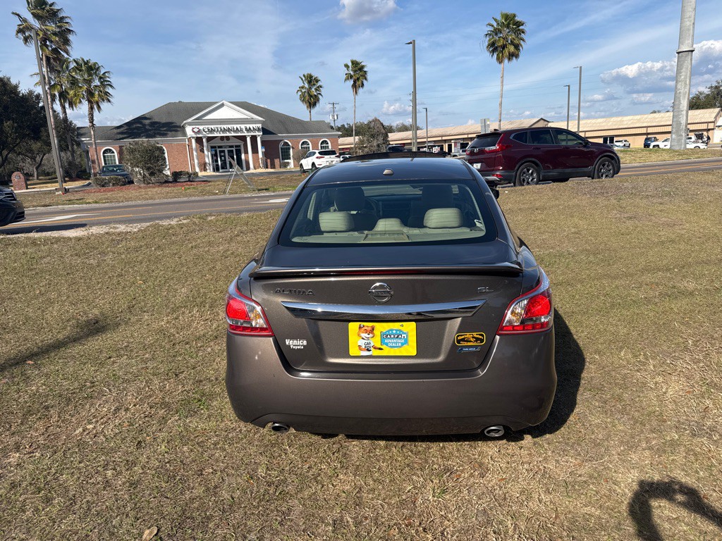 2013 Nissan Altima Image 6