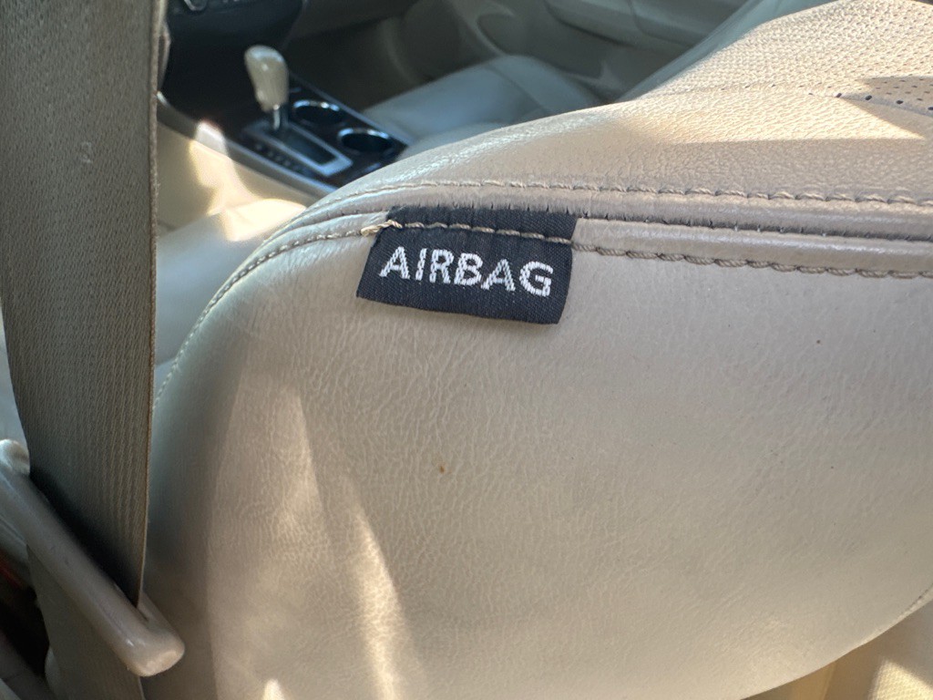 2013 Nissan Altima Image 23