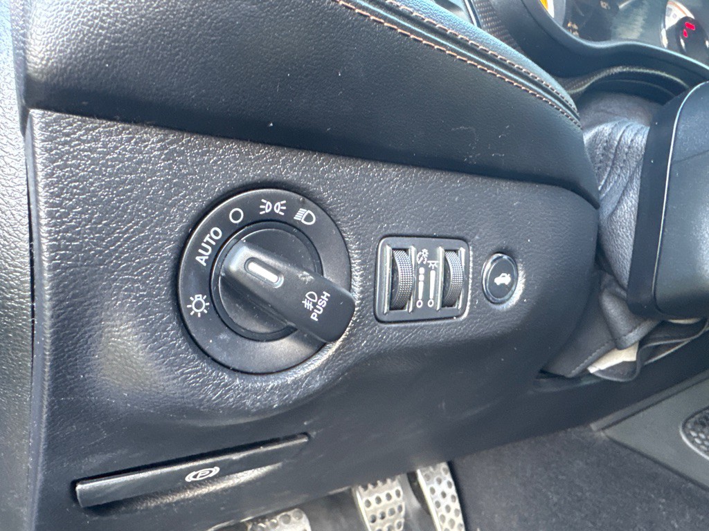 2020 Dodge Challenger Image 17