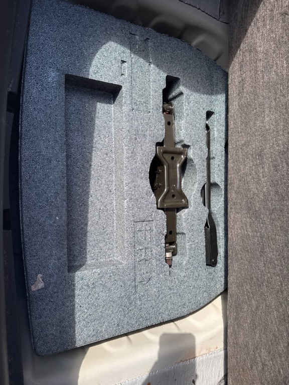 2023 Nissan Altima Image 16