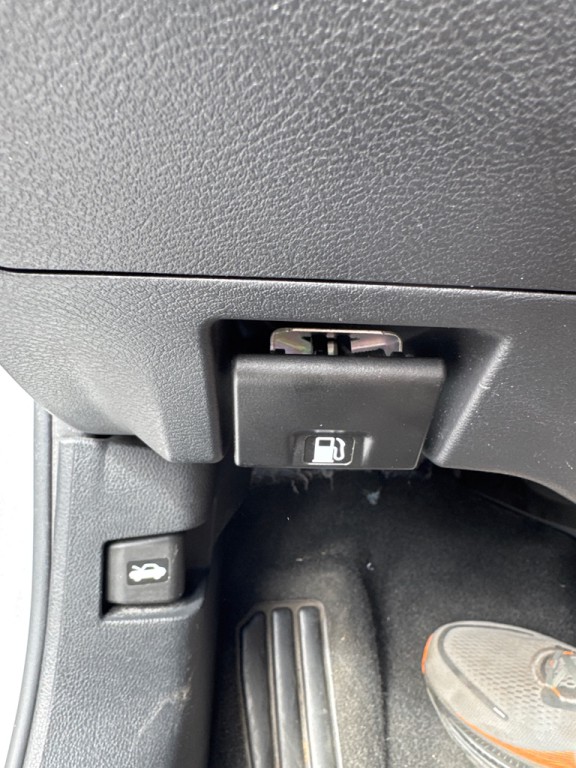 2023 Nissan Altima Image 32