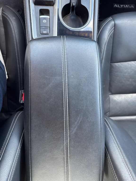 2023 Nissan Altima Image 38