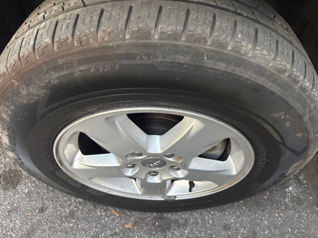 2012 Jeep Grand Cherokee Image 4