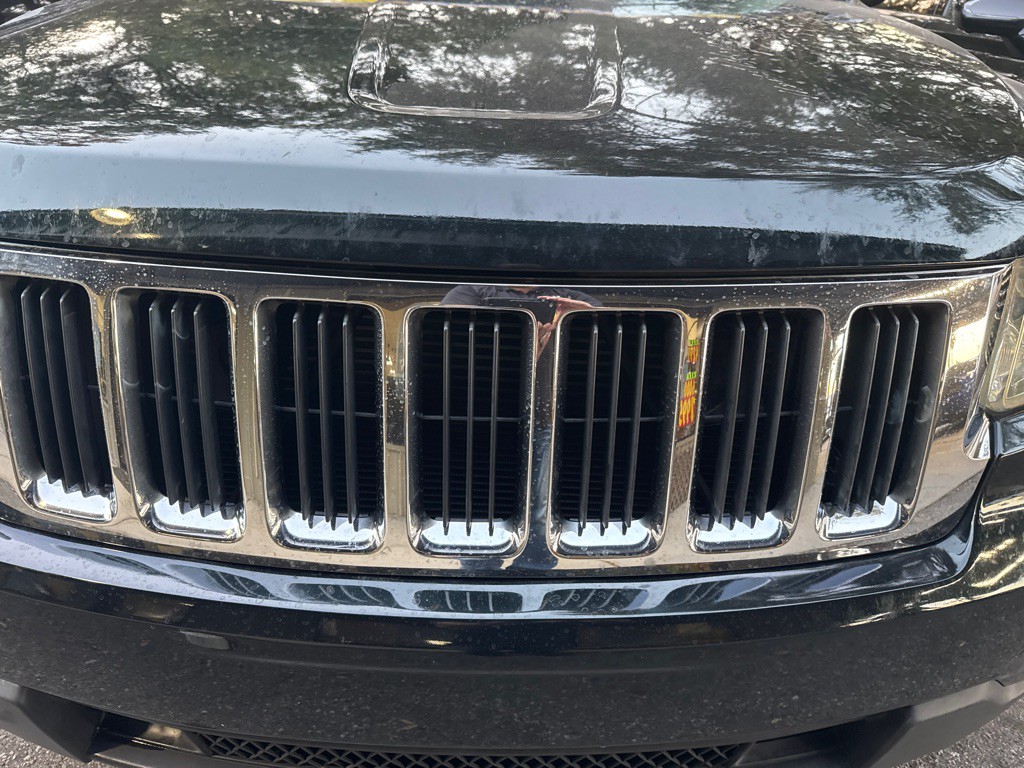 2012 Jeep Grand Cherokee Image 19