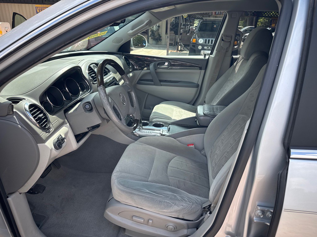 2014 Buick Enclave Image 28