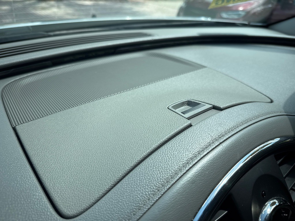 2014 Buick Enclave Image 32