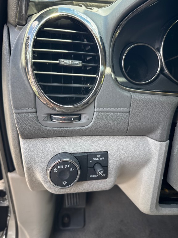 2014 Buick Enclave Image 38