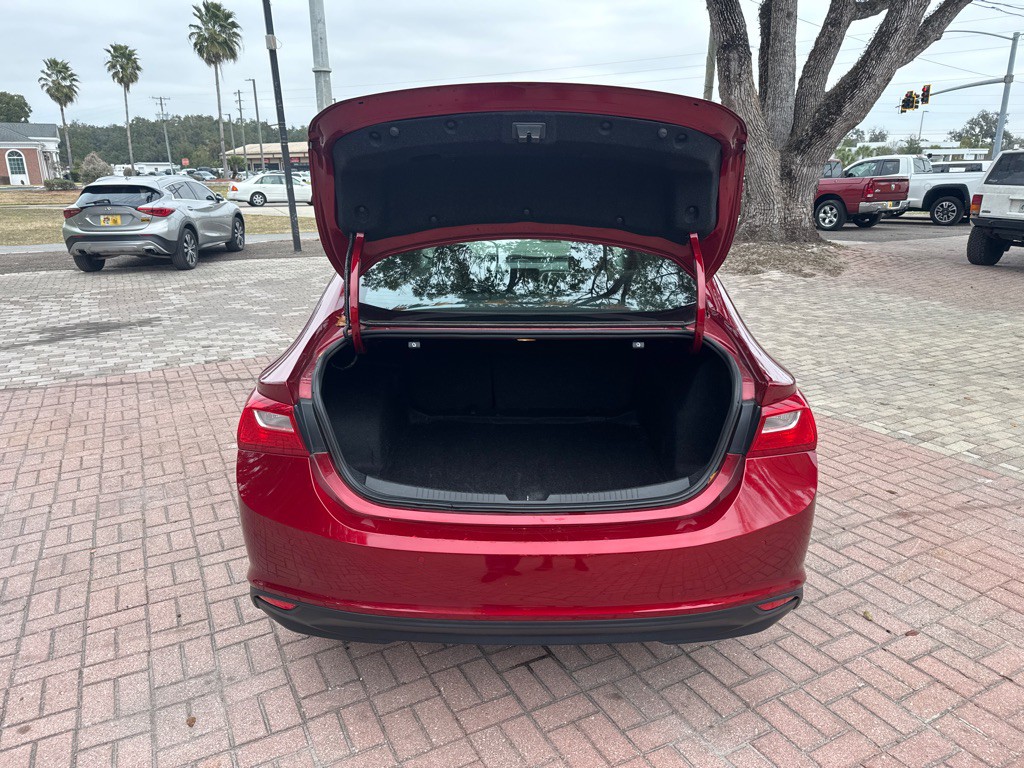 2024 Chevrolet Malibu Image 13