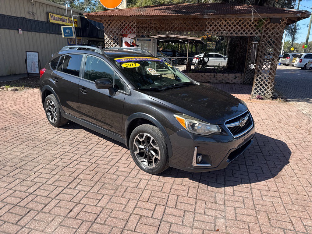2017 Subaru Crosstrek Image 1