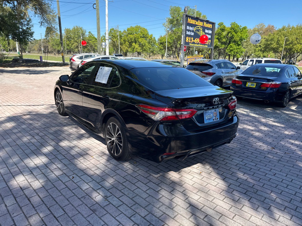 2018 Toyota Camry Image 5