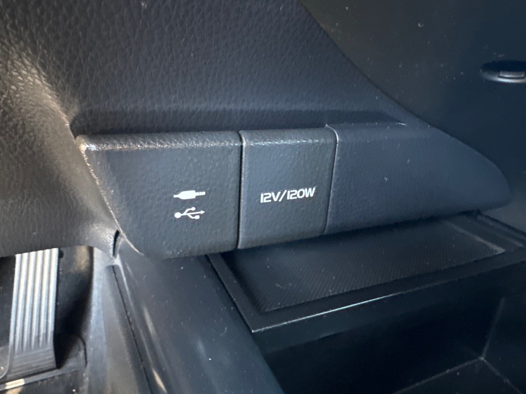 2018 Toyota Camry Image 35