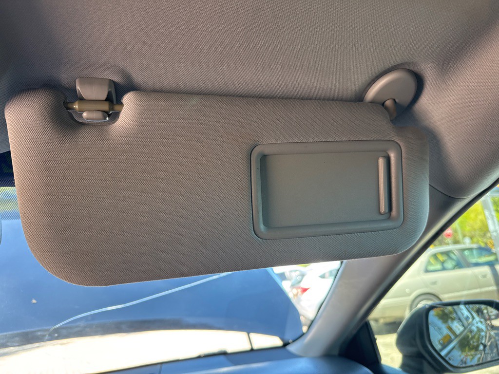 2018 Toyota Camry Image 38