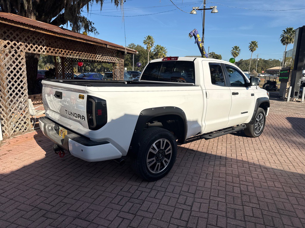 2019 Toyota Tundra Image 10