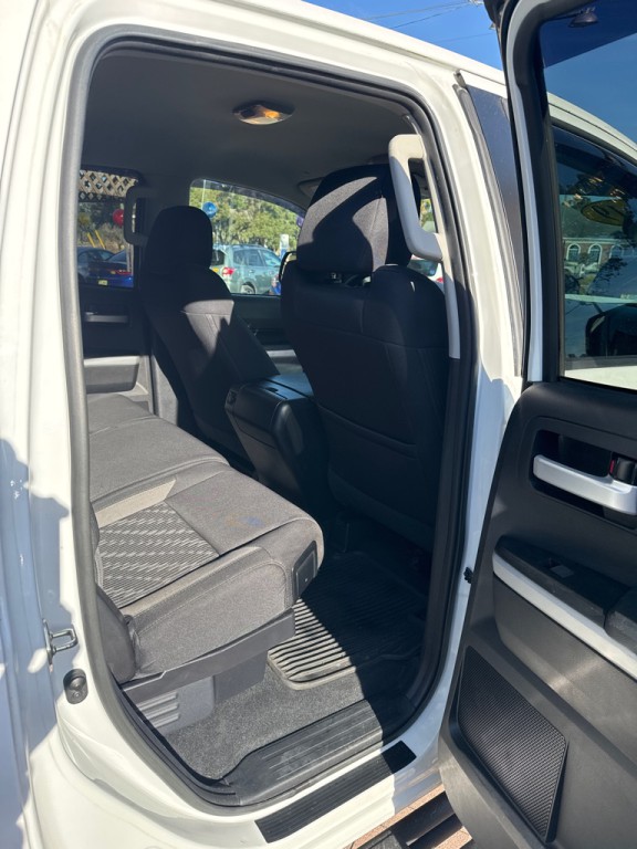 2019 Toyota Tundra Image 17