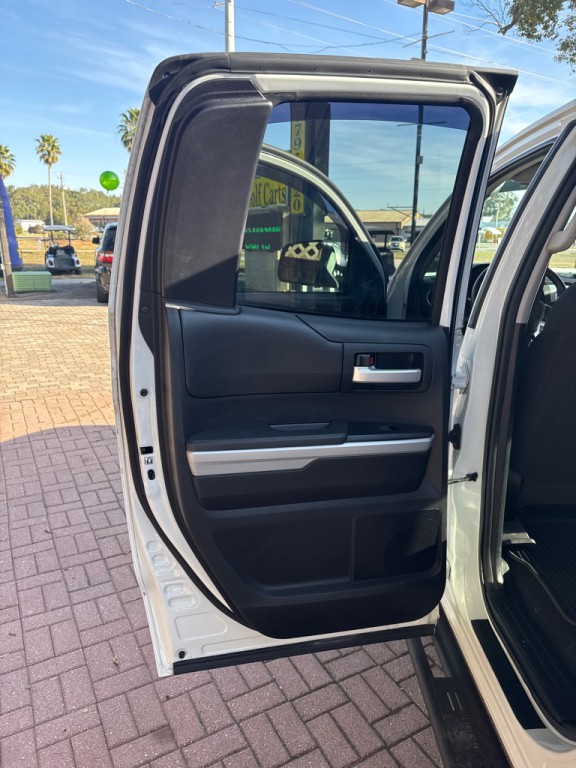 2019 Toyota Tundra Image 22