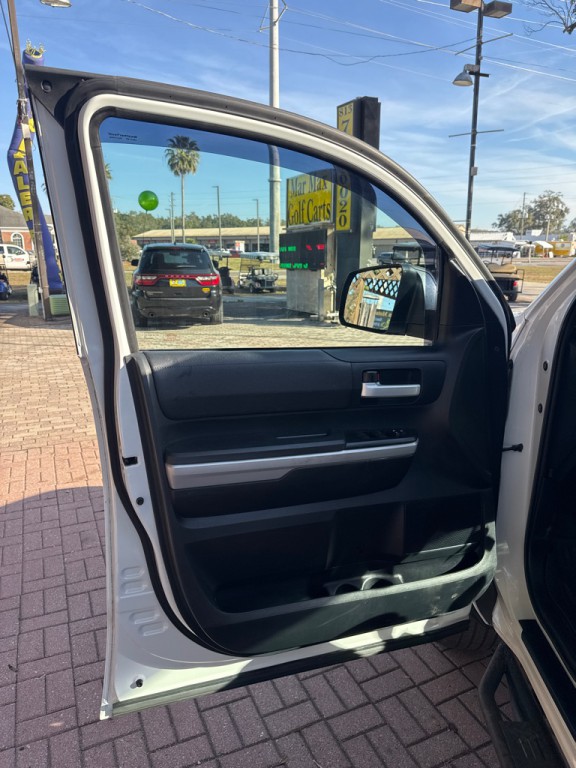 2019 Toyota Tundra Image 23