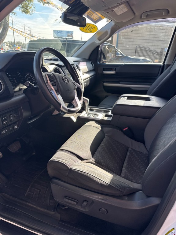 2019 Toyota Tundra Image 24