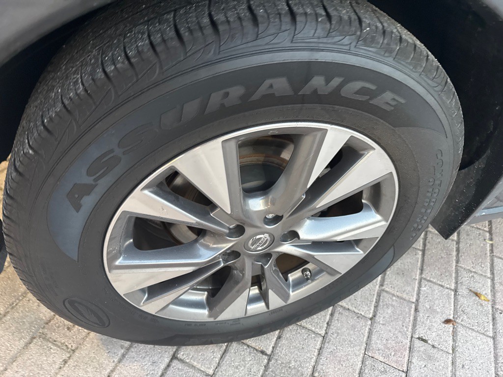 2015 Nissan Murano Image 16