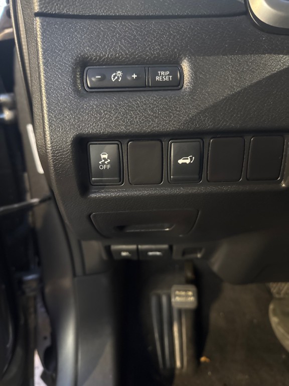 2015 Nissan Murano Image 36