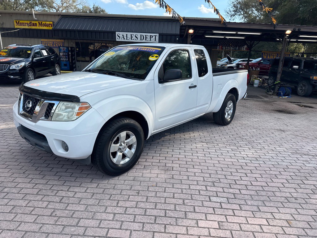 2012 Nissan Frontier Image 3