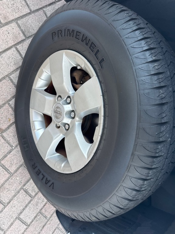 2012 Nissan Frontier Image 10