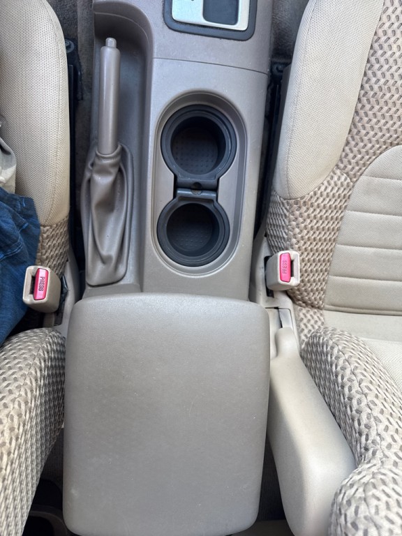 2012 Nissan Frontier Image 26