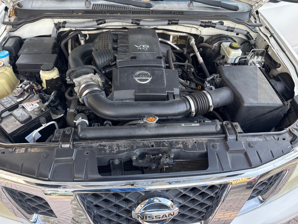 2012 Nissan Frontier Image 29