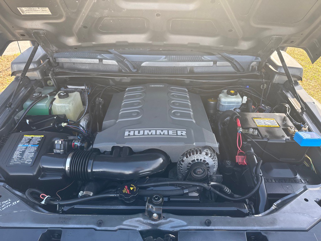 2008 HUMMER H3 Image 30