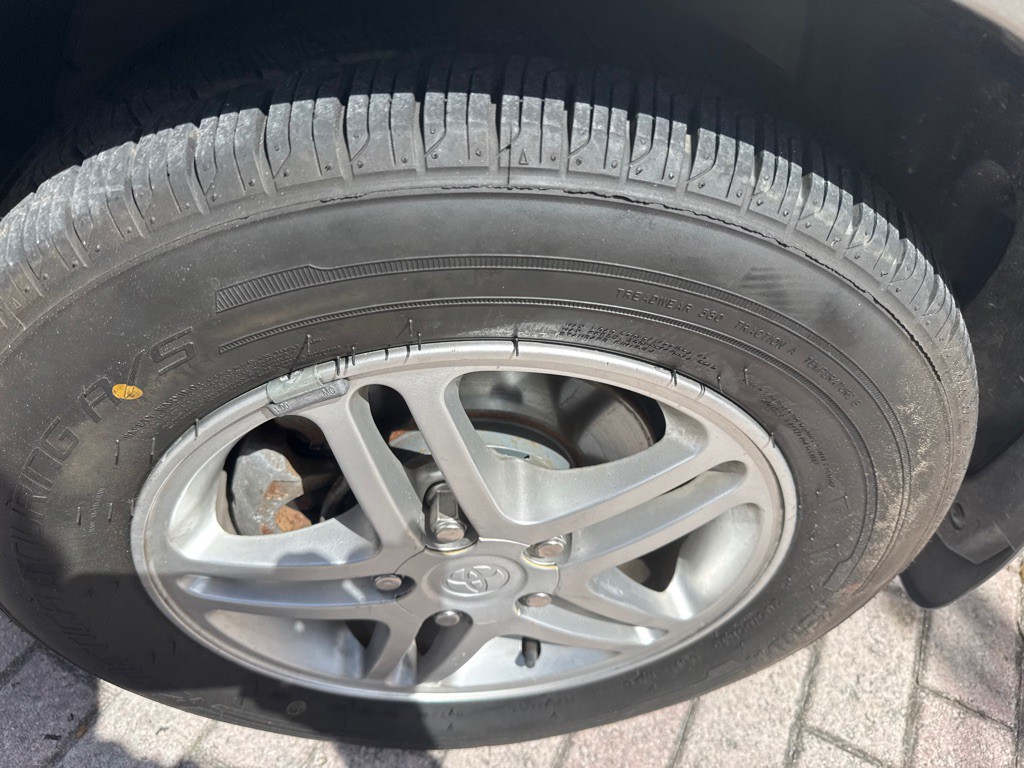 2000 Toyota Camry Image 10