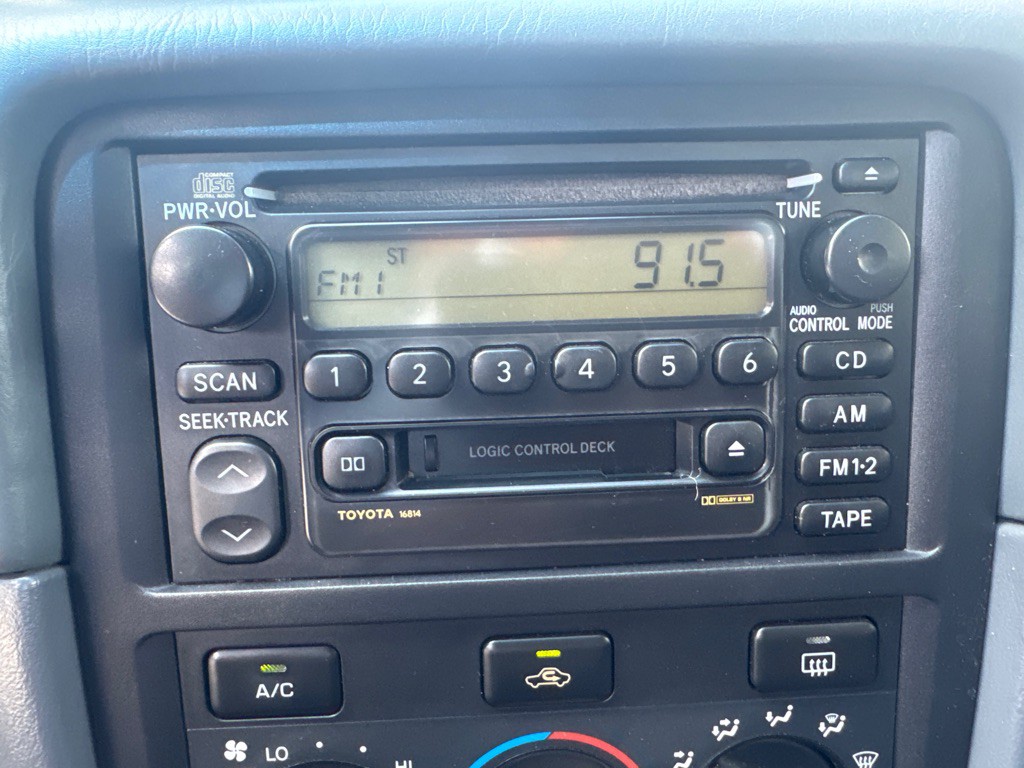 2000 Toyota Camry Image 23