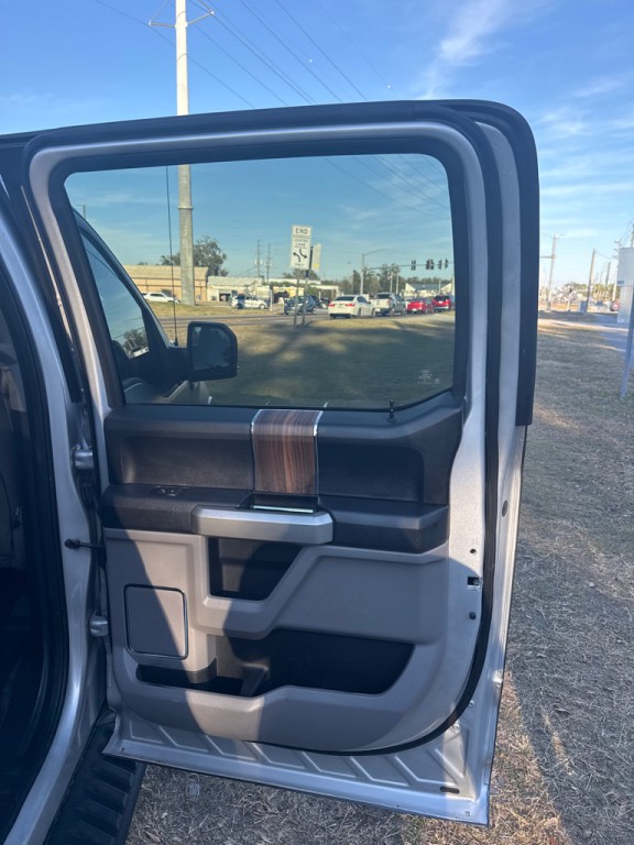 2017 Ford F-150 Image 15