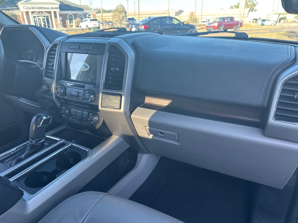 2017 Ford F-150 Image 22