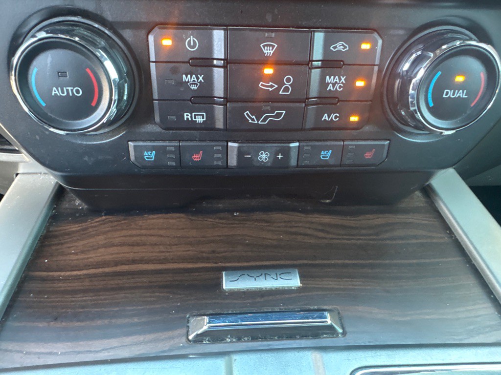 2017 Ford F-150 Image 36