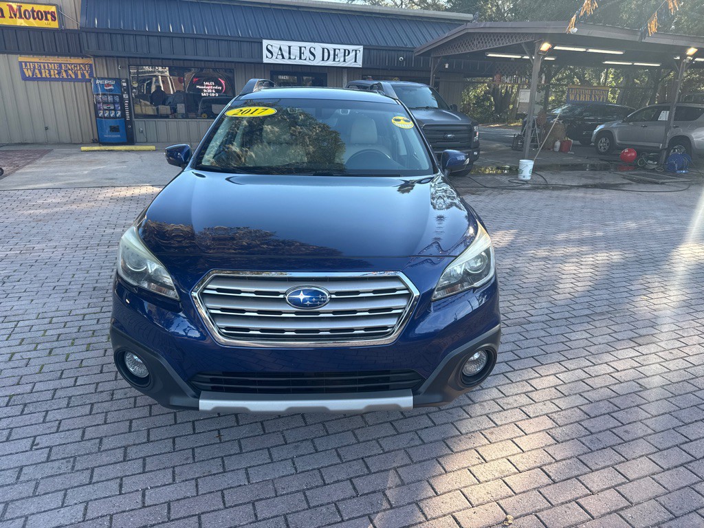 2017 Subaru Outback Image 2